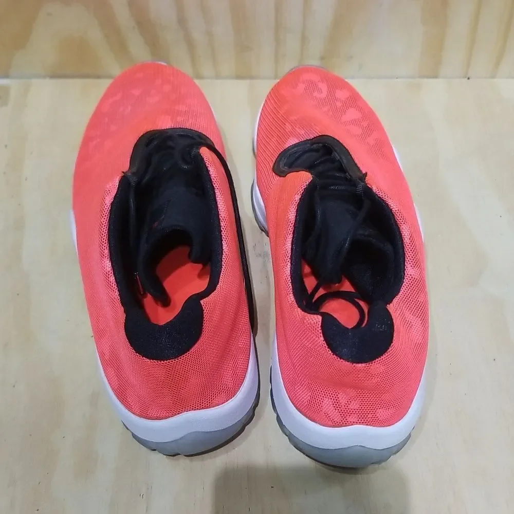 Nike Air Jordan Future Low Men Shoes  Infrared  VGC Size 13